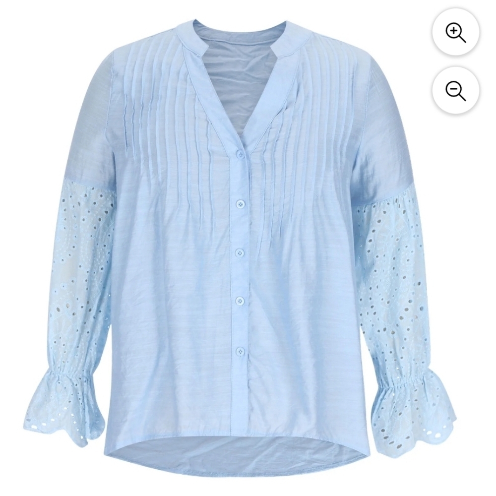 Women's Light Blue Eyelet Sleeve Top Size XL - Picture 5 of 12